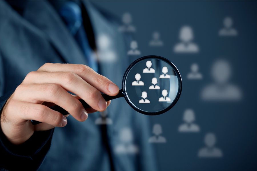 Marketing Online là gì? Tìm hiểu Marketing Online từ A - Z 35 Xác định khách hàng mục tiêu